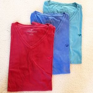 American Eagle men's size large 3 short sleeve shirts